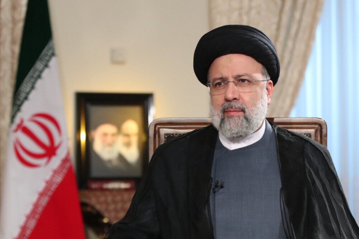 دهمین گفتوگوی زنده تلویزیونی رئیس جمهور با مردم