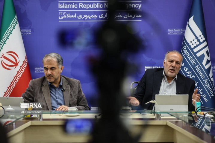 مشفق: هنوز مردم به فرزندآوری قانع نشدهاند؛ عالمی: به جای مردم، دولت مخاطب باشد