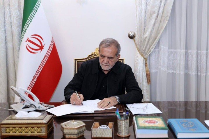 موافقت رئیس جمهور با پس گرفتن شکایات نهادهای دولتی از اهالی رسانه