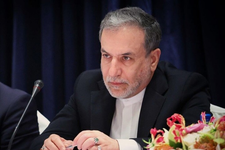 عراقچی: ابتکاراتی در خصوص آتشبس در لبنان و غزه وجود دارد