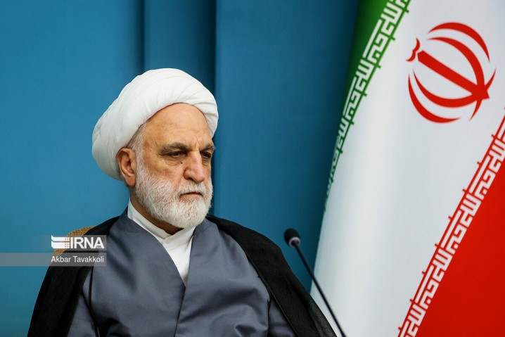 رئیس قوه قضاییه: در رسیدگی به پرونده‌ها باید سرعت بیشتری اعمال کرد