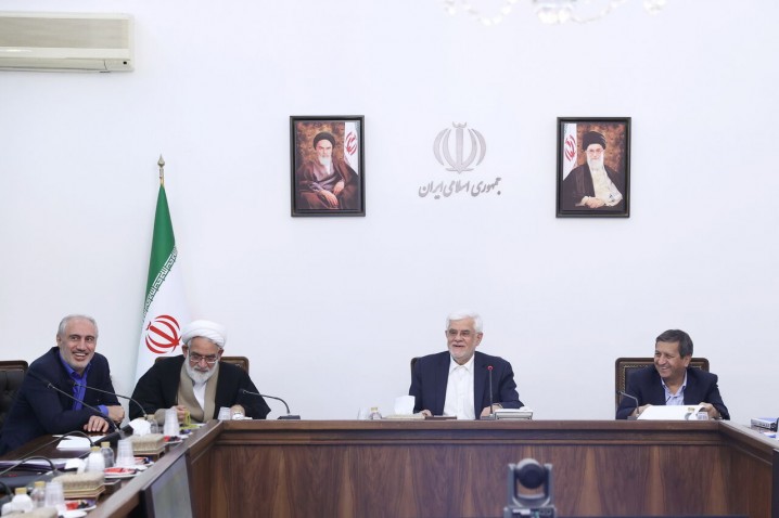تاکید عارف بر «انضباط مالی» در هزینهکرد منابع مولدسازی