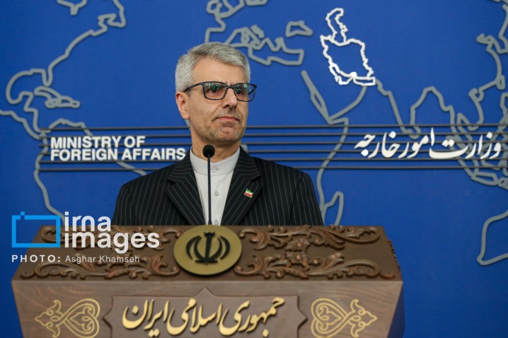 بقائی: با چشمانی باز و کولهباری از تجربههای گذشته، گام برمیداریم