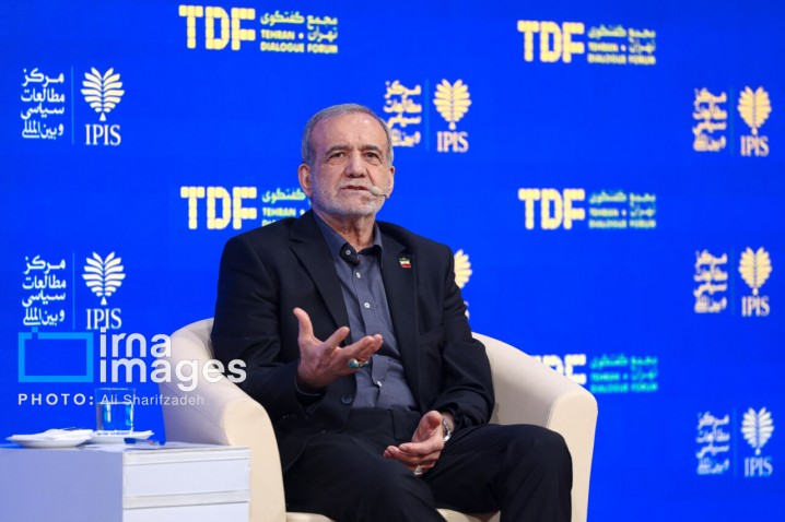 رئیسجمهور: اگر حق انسانها محترم شمرده شود، شاهد هیچ جنگی نخواهیم بود
