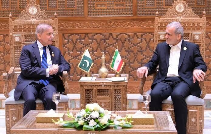 تهران-اسلامآباد؛ همسایگی در خدمت صلح، رفاه و توسعه