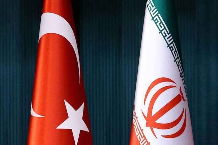 ایران و ترکیه؛ پلهایی که پیوند میدهد و سدهایی که جدایی میآورد