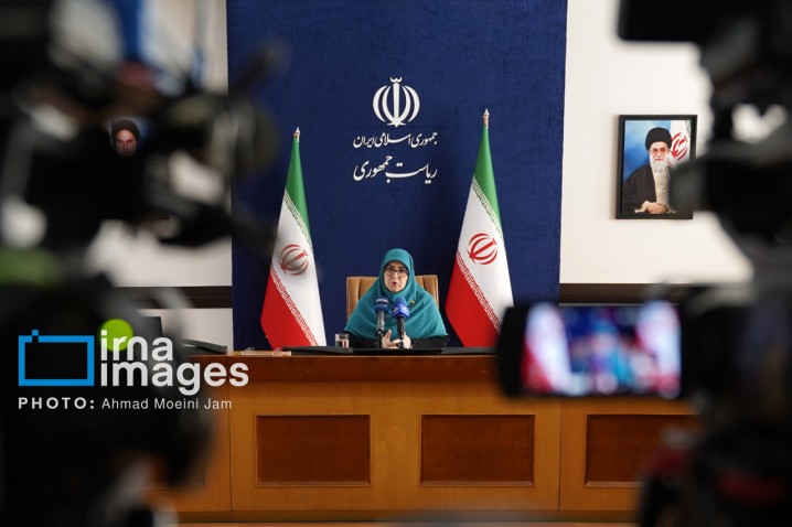 اشتغالزایی مهمترین دغدغه دولت/ اعتبارِ کارت رفاهی به ۵ میلیارد ریال افزایش یافت