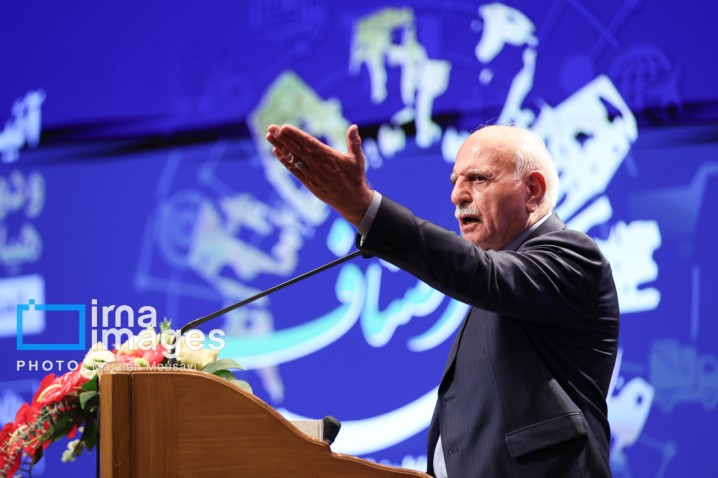 اصناف، مخالف بی‌نظمی و تخریب هستند/ رقابت سالم راه حل رفع چالش‌ها