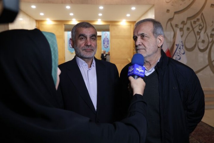 رئیس‌جمهور: مشکلات معیشتی با اصلاح ساختار بودجه و مدیریت عادلانه منابع برطرف می‌شود