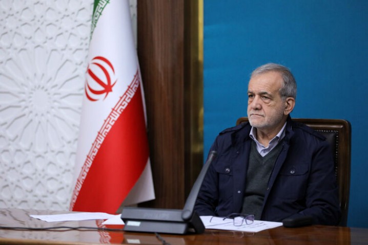 پزشکیان: نباید در تابستان قطعی برق داشته باشیم/حل مشکل انرژی با مصرف بهینه