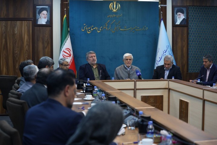 دستور معاون اول رئیس‌جمهور برای برخورد قاطع با سوءاستفاده‌کنندگان از گرانی‌های اخیر