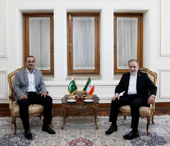 سفر فرمانده ارتش پاکستان به تهران