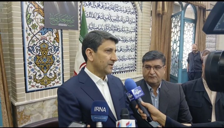 وزیر ارتباطات:سایت‌های اصلی ارتباطی آسیب‌دیده با سرعت در حال بازسازی است