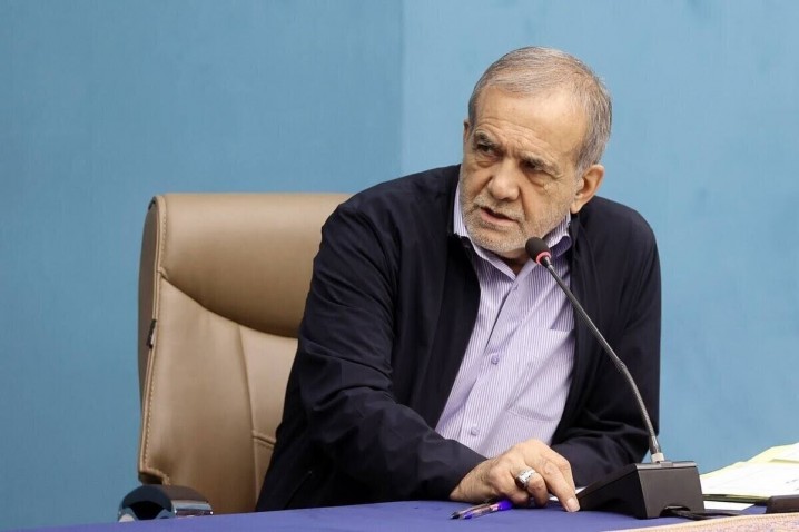 پزشکیان: اهل گفتوگو هستیم اما جلوی قلدرها سرخم نمیکنیم