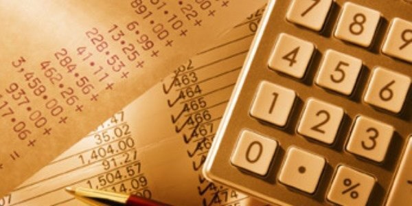 مبلغ بدهیهای دولت به بانکها محرمانه است/ رقم براساس گزارش سازمان حسابرسی مشخص میشود