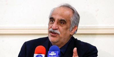 وزیراقتصاد: نگاه دولت به بورس مثبت است
