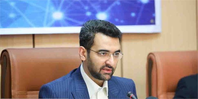 آذریجهرمی: به جز ما، کشورهای دیگر هم در حال مذاکره برای توقف خشونت در تلگرام هستند