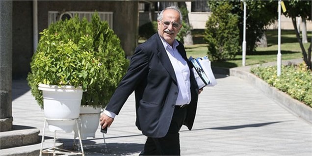 به زودی به ریل باثبات اقتصاد باز میگردیم