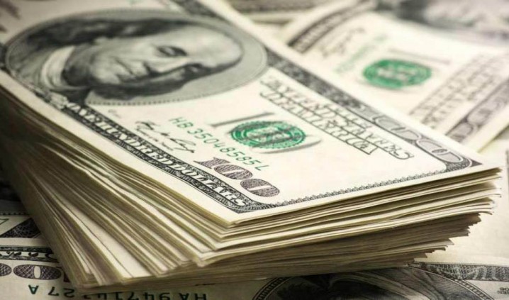 حملات سوداگرانه به بازار ارز و انتخابهای بانک مرکزی