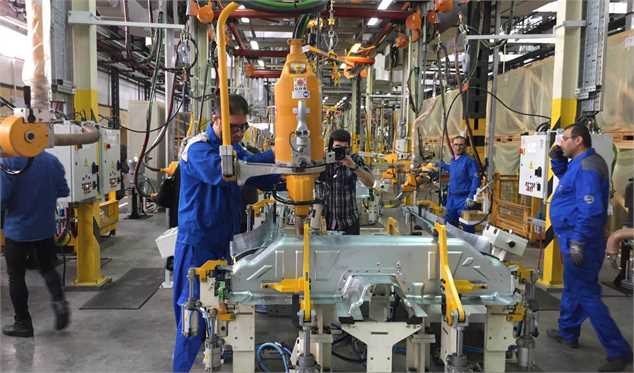 خودروهای مشتریان بر اساس استانداردهای زیستمحیطی مصوب تحویل میشود