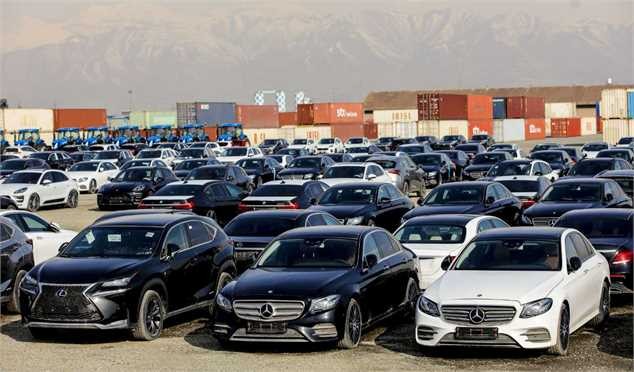 مصوبه تمدید مهلت ترخیص خودروهای وارداتی از گمرک ابلاغ شد