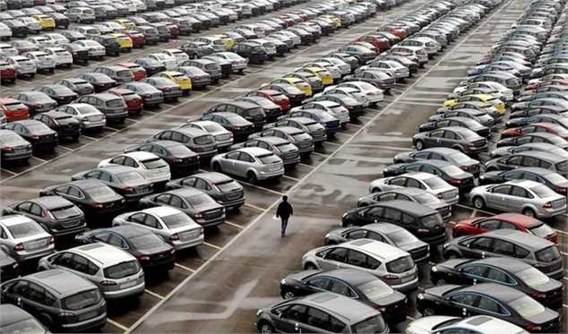 تخلیه ماشینهای صفر کیلومتر و بدون پلاک از پارکینگها