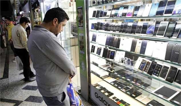 سقوط آزاد قیمتها در بازار موبایل