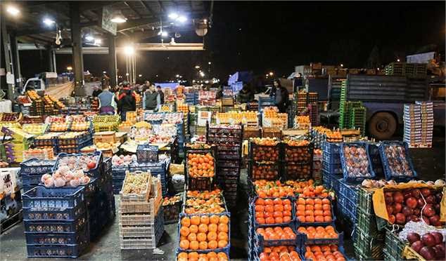 واردات میوه و کالاهای اساسی از طریق تجار و بازارچههای مرزی مجاز شد