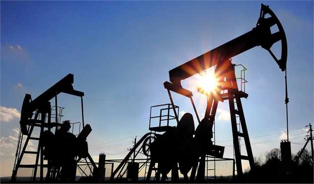 بازار نفت چشم به راه نیم تریلیون دلار سرمایهگذاری