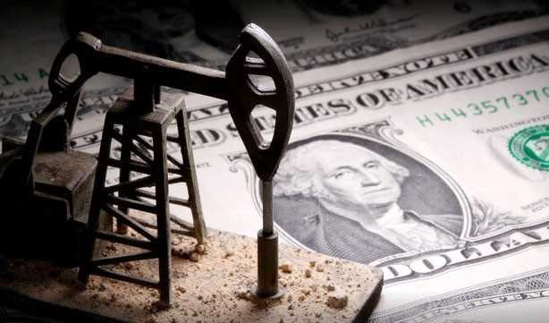صنعت نفت به سرمایهگذاری ۵۰۰ میلیارد دلاری نیاز دارد