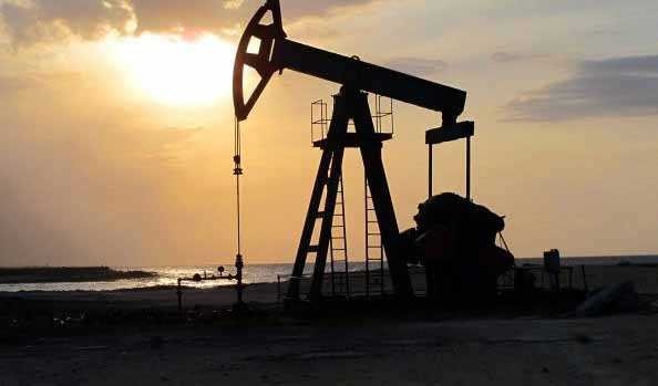 افزایش قیمت نفت در بازارهای جهانی به دلیل کاهش عرضه