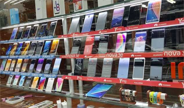 شرایط عرضه ارز خشکبار برای واردات موبایل اعلام شد