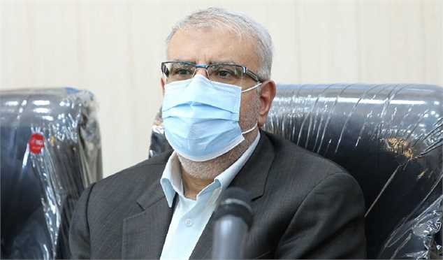 وزیر نفت: خبر گرانی بنزین و جمعآوری کارتهای سوخت را تکذیب میکنم