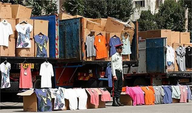 جلوی قاچاق پوشاک به کشور گرفته میشود