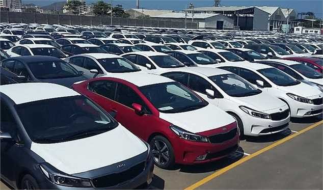 سکون نسبی قیمت در بازار خودرو