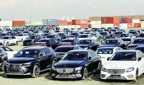 زمان قرعهکشی خودروهای وارداتی تغییر کرد/ عرضه خودروهای وارداتی تا قبل از ۱۴۰۲