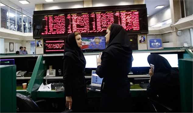 پیش بینی بورس ۵ تیر ۱۴۰۲ / وضعیت پیچیده دلار و تاثیر بر بورس