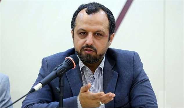 دستور وزیر اقتصاد برای بررسی فرار مالیاتی واردکنندگان آیفون و موبایل بالای ۶۰۰ دلار