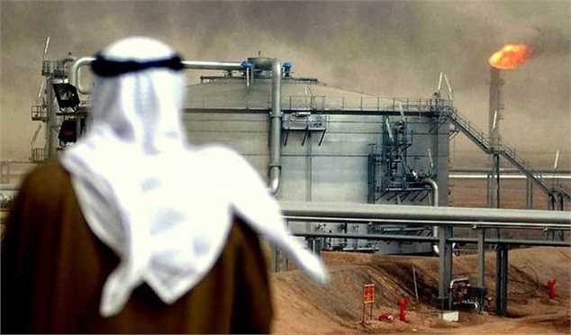 عربستان قیمت نفت خود در بازار آسیا را افزایش میدهد