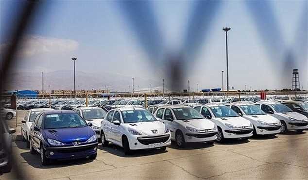 بازار خودرو در سراشیبی رکود؛ نوسان محدود قیمتها