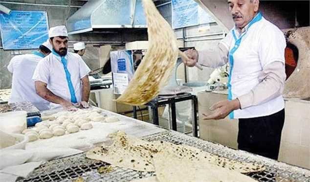 چرا نان بالاتر از نرخ مصوب عرضه میشود؟/ نانوایان: کمکهزینهها دیر میرسد!