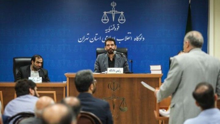 صدور حکم اعدام در صورت اثبات عامدانه بودن اخلال در بازار پتروشیمی!