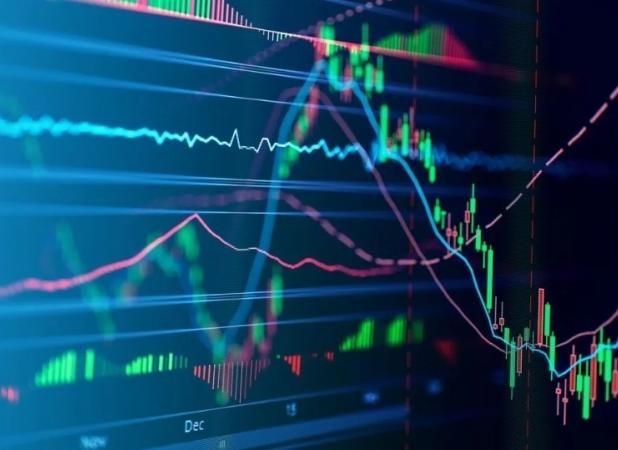 پالایشیها ناجی بورس در هفته پرنوسان بودند