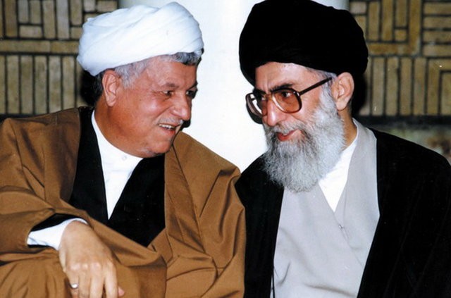 مراسم تشييع پيكر مرحوم آيت الله هاشمی رفسنجانی ، سه شنبه ۸:۳۰ صبح، دانشگاه تهران.