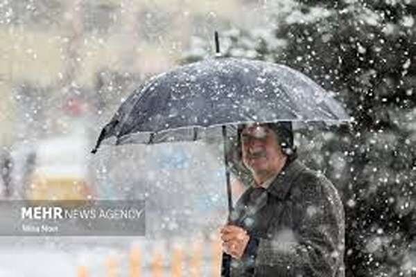 ورود سامانه‌های بارشی پیاپی به کشور؛ تهران ۱۲ درجه سردتر می‌شود