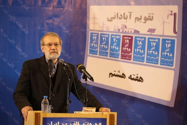 لاریجانی: اگر مردم بدانند کاری منطقی است، حمایت میکنند