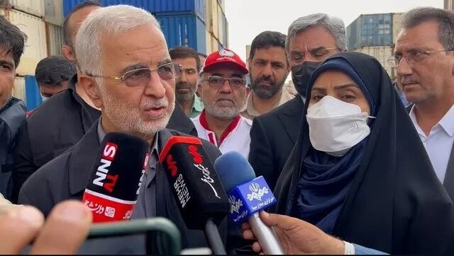 مهار ۸۰ درصدی حریق بندر شهیدرجایی/ تا ساعات آینده لکهگیری به اتمام میرسد