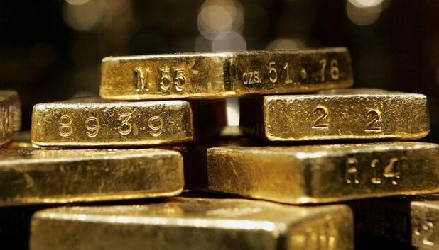 قیمت طلا در بازارهای جهانی اندکی بالا رفت