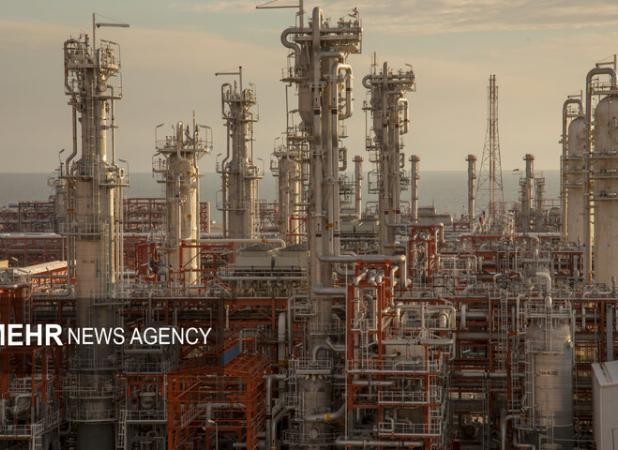 فرآورده‌فروشی، نسخه پایدار اقتصاد نفتی