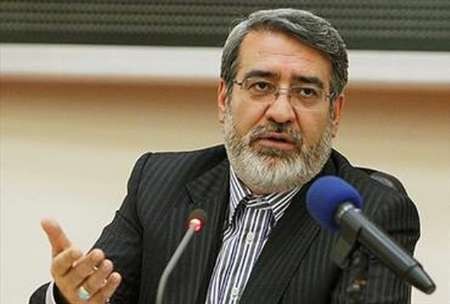 وزیر کشور از پروژه پتروشیمی سنندج بازدید کرد